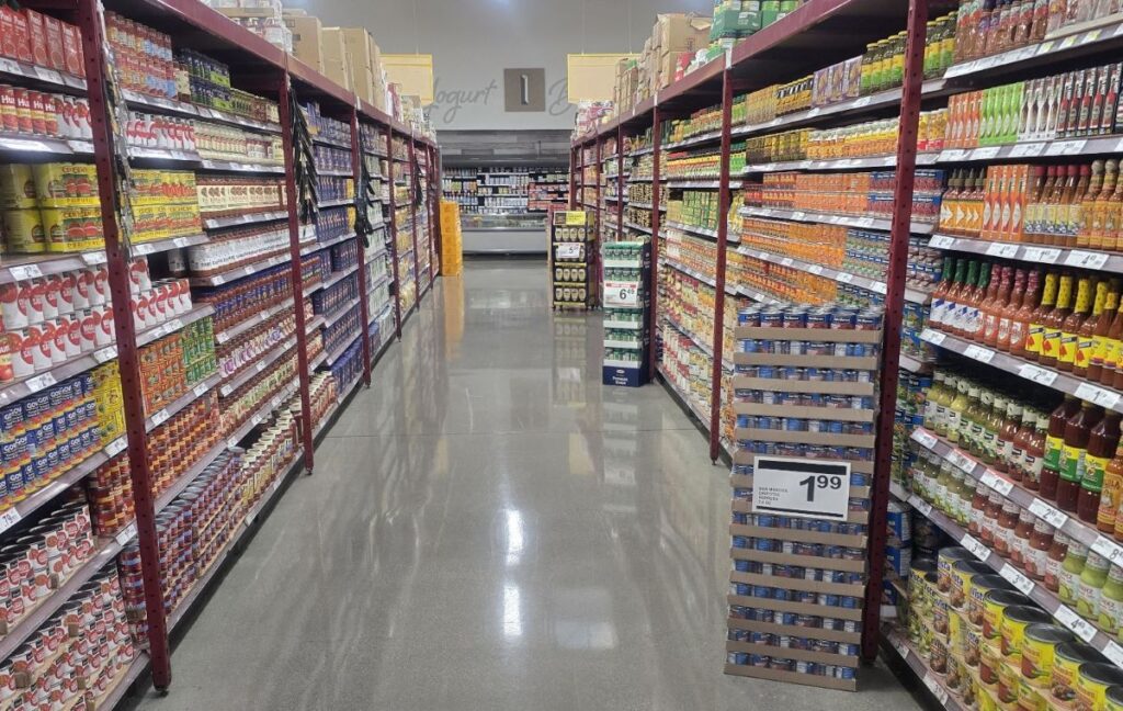 grocery store in Santa Ana